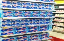 佩安婷新萬佳超市湛江雷州輝煌店貨架展示